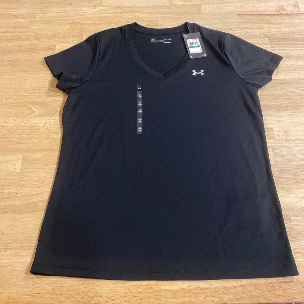 Brand NTW Under Armour T-shirt Women's Black large Twisted Tech Short Sleeve